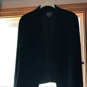 Women’s navy blue blazer